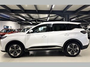 2025 Benzin Otomatik Chery Tiggo 7 Beyaz Yüzbaşıoğlu