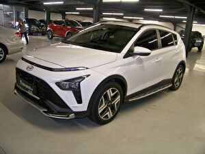 Hyundai Bayon SUV SUV 1.4 MPI Style Otomatik