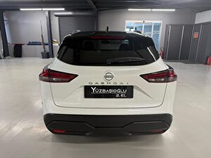 2022 MHEV Otomatik Nissan Qashqai Beyaz Yüzbaşıoğlu