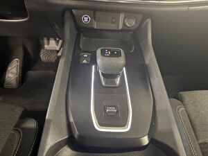 2022 MHEV Otomatik Nissan Qashqai Beyaz Yüzbaşıoğlu
