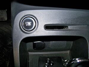 2014 Dizel Otomatik Renault Captur Siyah Yüzbaşıoğlu