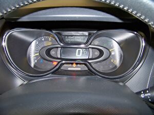 2014 Dizel Otomatik Renault Captur Siyah Yüzbaşıoğlu