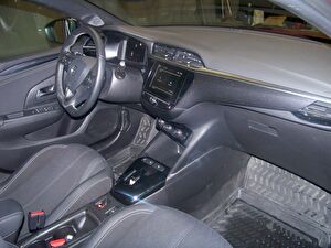 2023 Benzin Otomatik Opel Corsa Kırmızı Yüzbaşıoğlu