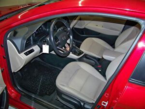 2019 Benzin Otomatik Hyundai Elantra Kırmızı Yüzbaşıoğlu