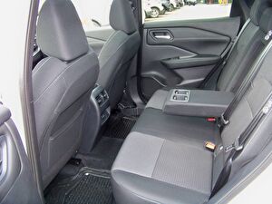 2023 MHEV Otomatik Nissan Qashqai Beyaz Yüzbaşıoğlu