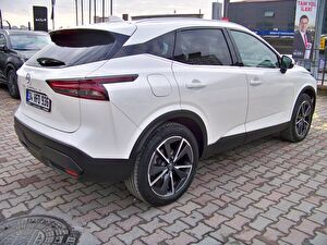 2023 MHEV Otomatik Nissan Qashqai Beyaz Yüzbaşıoğlu