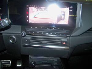 2023 Benzin Otomatik Opel Astra Siyah Yüzbaşıoğlu