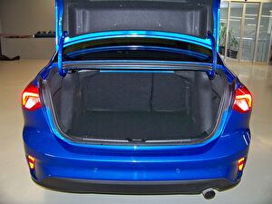 2024 Dizel Otomatik Ford Focus Mavi Yüzbaşıoğlu