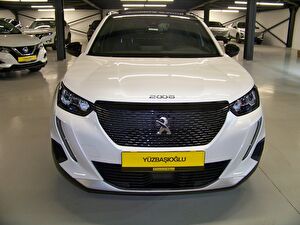 2023 Benzin Otomatik Peugeot 2008 Beyaz Yüzbaşıoğlu