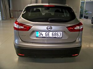 2016 Benzin Otomatik Nissan Qashqai Gri Yüzbaşıoğlu Otomotiv Mam. San ve Tic A.Ş.