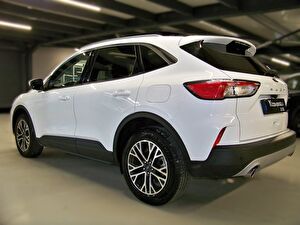 2023 Benzin Otomatik Ford Kuga Beyaz Yüzbaşıoğlu