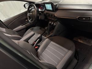 2024 Benzin Otomatik Dacia Sandero Stepway Yeşil Yüzbaşıoğlu