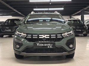 2024 Benzin Otomatik Dacia Sandero Stepway Yeşil Yüzbaşıoğlu
