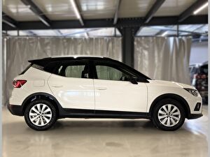 2020 Benzin Otomatik Seat Arona Beyaz Yüzbaşıoğlu