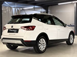 2020 Benzin Otomatik Seat Arona Beyaz Yüzbaşıoğlu