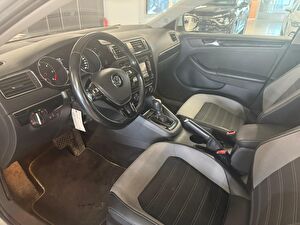 2015 Dizel Otomatik Volkswagen Jetta Gri Yüzbaşıoğlu