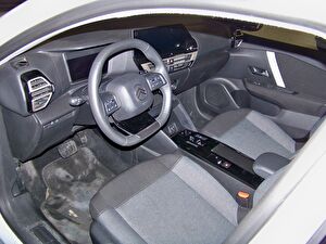 2025 Benzin Otomatik Citroen C4 X Beyaz Yüzbaşıoğlu