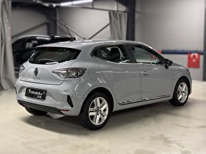 2025 Benzin Otomatik Renault Clio Gri Yüzbaşıoğlu