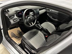 2025 Benzin Otomatik Renault Clio Gri Yüzbaşıoğlu