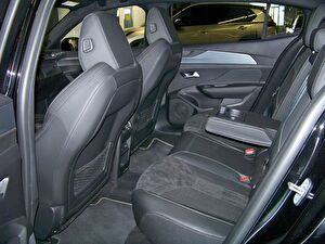 2023 Benzin Otomatik Peugeot 408 Siyah Yüzbaşıoğlu