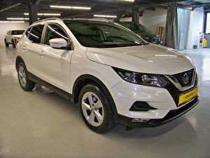 Nissan Qashqai SUV SUV 1.6 DCI Start&Stop Sky Pack X-tronic