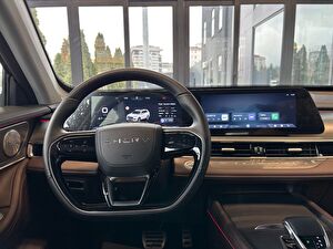 2025 Benzin Otomatik Chery Tiggo8 Pro Max Siyah Yüzbaşıoğlu