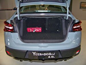 2025 Benzin Otomatik Citroen C4 X Yeşil Yüzbaşıoğlu