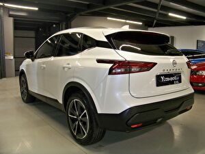 2023 MHEV Otomatik Nissan Qashqai Beyaz Yüzbaşıoğlu