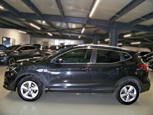 2018 Benzin Otomatik Nissan Qashqai Siyah Yüzbaşıoğlu