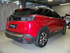 2021 Dizel Otomatik Peugeot 3008 Kırmızı Yüzbaşıoğlu