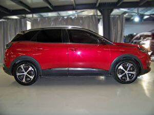 2021 Dizel Otomatik Peugeot 3008 Kırmızı Yüzbaşıoğlu