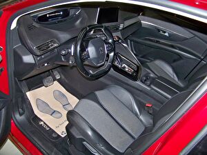 2021 Dizel Otomatik Peugeot 3008 Kırmızı Yüzbaşıoğlu