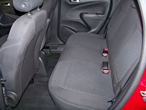 2022 Benzin Otomatik Opel Crossland Kırmızı Yüzbaşıoğlu