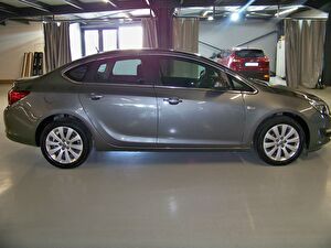 2020 Benzin Otomatik Opel Astra Gri Yüzbaşıoğlu