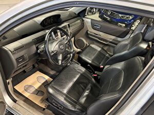 2005 Benzin Otomatik Nissan X-Trail Gümüş Gri Yüzbaşıoğlu