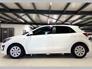 2021 Benzin Otomatik Kia Rio Beyaz Yüzbaşıoğlu