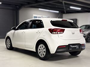 2021 Benzin Otomatik Kia Rio Beyaz Yüzbaşıoğlu