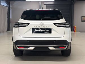 2025 Benzin Otomatik Nissan Qashqai Beyaz Yüzbaşıoğlu
