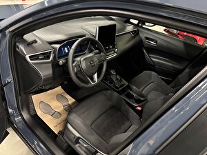 2025 Hybrid Otomatik Toyota Corolla Mavi Yüzbaşıoğlu