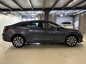 2025 Benzin Otomatik Renault Megane Gri Yüzbaşıoğlu