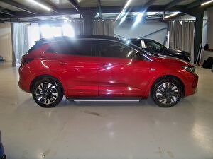 2023 Dizel Otomatik Opel Grandland Kırmızı Yüzbaşıoğlu