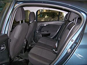 2025 Dizel Otomatik Fiat Egea Mavi Yüzbaşıoğlu