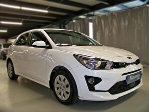 2020 Benzin Otomatik Kia Rio Beyaz Yüzbaşıoğlu