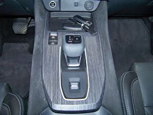 2024 MHEV Otomatik Nissan Qashqai Gri Yüzbaşıoğlu