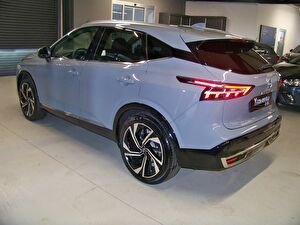 2024 MHEV Otomatik Nissan Qashqai Gri Yüzbaşıoğlu