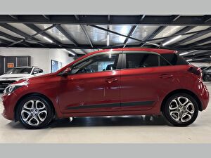 2020 Benzin Otomatik Hyundai i20 Kırmızı Yüzbaşıoğlu