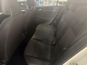 2021 Benzin Manuel Volkswagen Golf Beyaz Yüzbaşıoğlu