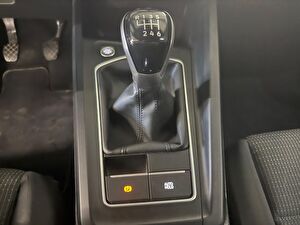 2021 Benzin Manuel Volkswagen Golf Beyaz Yüzbaşıoğlu