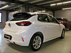 2022 Benzin Otomatik Opel Corsa Beyaz Yüzbaşıoğlu