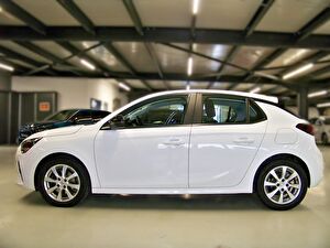 2022 Benzin Otomatik Opel Corsa Beyaz Yüzbaşıoğlu